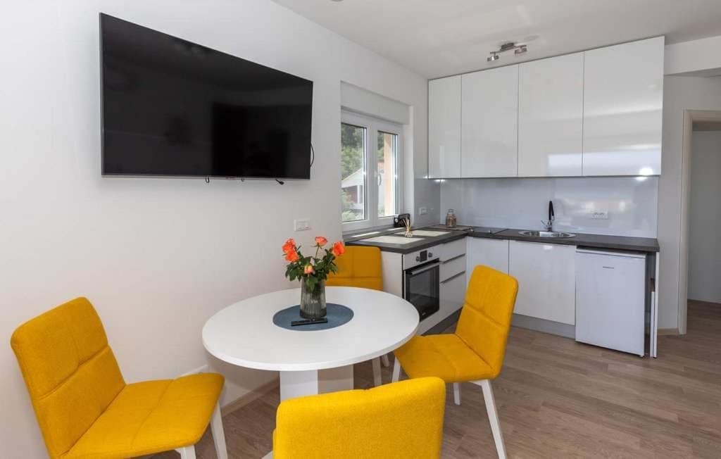 Norin Apartement Klek Exterior photo